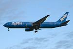 Photo of Zoom Airlines Boeing 737-86J(W) C-GZNA