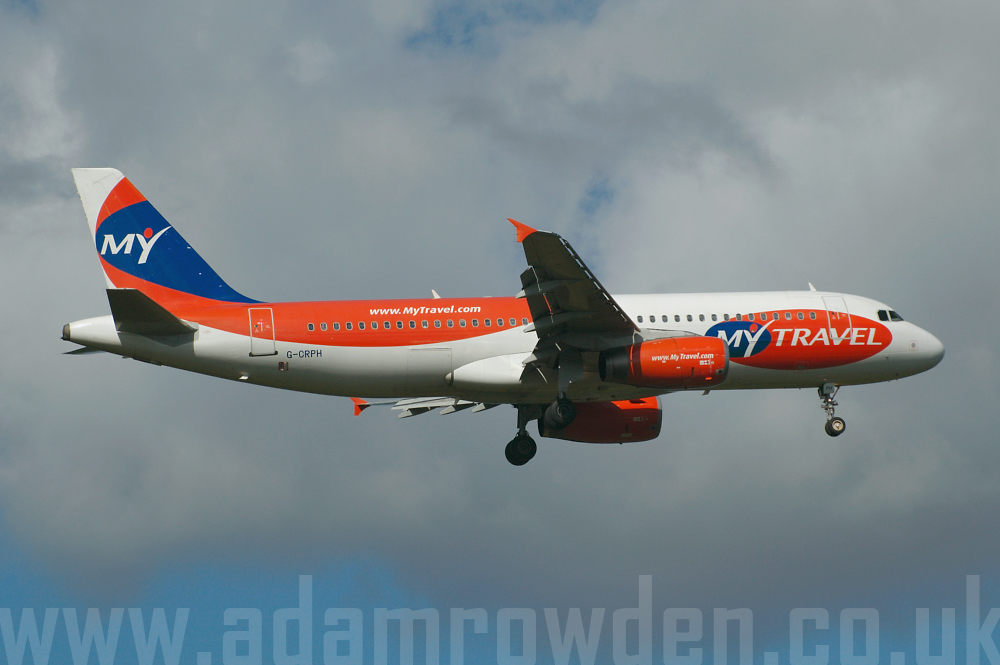 Photo of MyTravel Airways Airbus A320-231 G-CRPH (cn 424) at Manchester Ringway Airport (MAN) on 16th September 2005