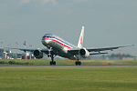 Photo of American Airlines Boeing 757-223 N691AA (cn 25697/568) at Manchester Ringway Airport (MAN) on 19th September 2005
