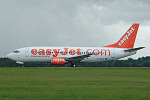 Photo of easyJet Boeing 737-3L9 G-IGOS (cn 27336/2587) at London Luton Airport (LTN) on 1st October 2005