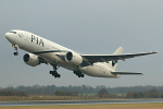 Photo of Pakistan International Airways Boeing 737-76N AP-BGJ
