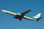 Photo of KLM Royal Dutch Airlines Embraer ERJ-195-200LR PH-BXR