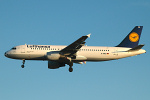 Photo of Lufthansa Airbus A319-111 D-AIPD
