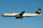 Photo of Lufthansa Boeing 757-2Q8 D-AIRN