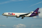 Photo of FedEx Express McDonnell Douglas MD-11F N592FE (cn 48550/526) at London Stansted Airport (STN) on 4th April 2006