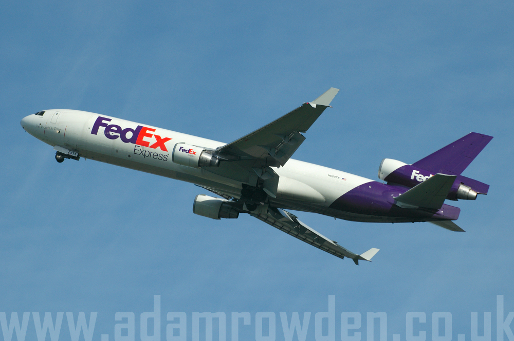 Photo of FedEx Express McDonnell Douglas MD-11F N624FE (cn 48443/458) at London Stansted Airport (STN) on 28th April 2006