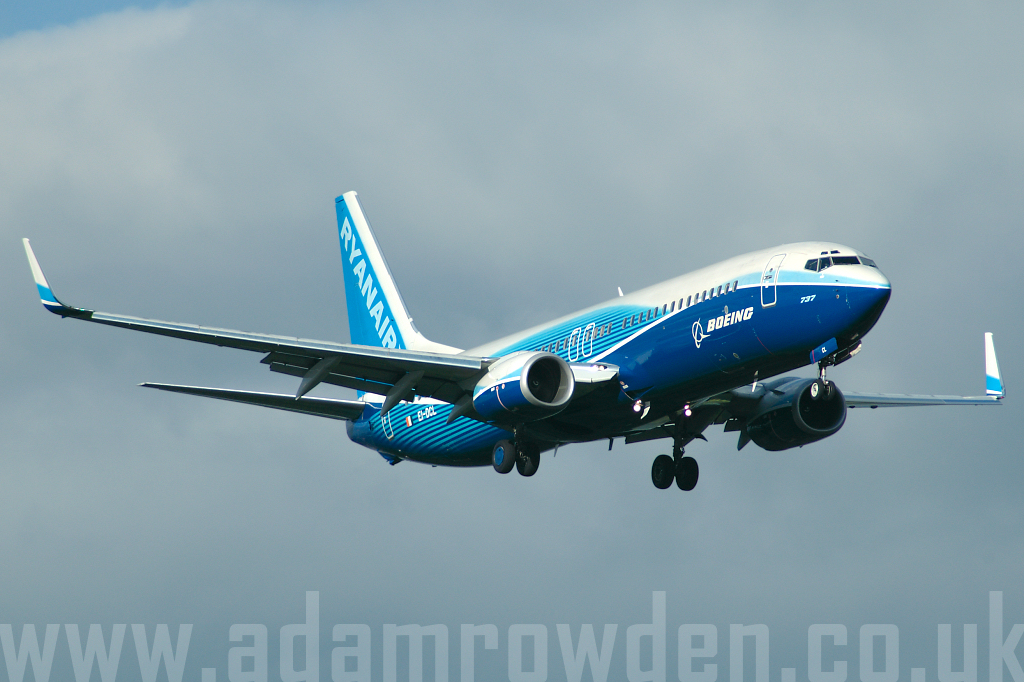 Photo of Ryanair Boeing 737-8AS(W) EI-DCL (cn 33806/1576) at London Stansted Airport (STN) on 21st June 2006