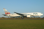 Photo of Pakistan International Airways Boeing 777-240ER AP-BHX (cn 35296/613) at Manchester Ringway Airport (MAN) on 4th April 2007